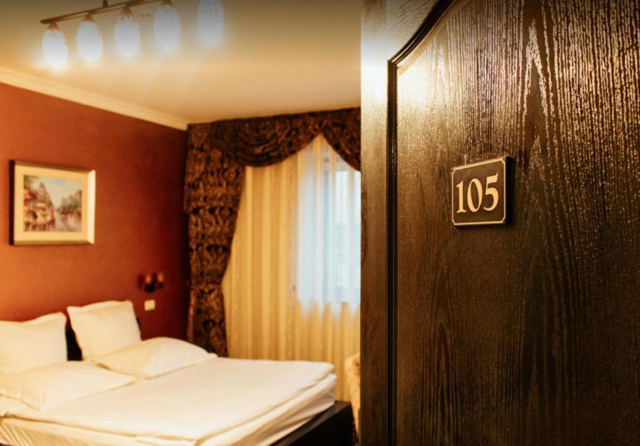 Pensiune Turistica Tosca Bákó Kültér fotó